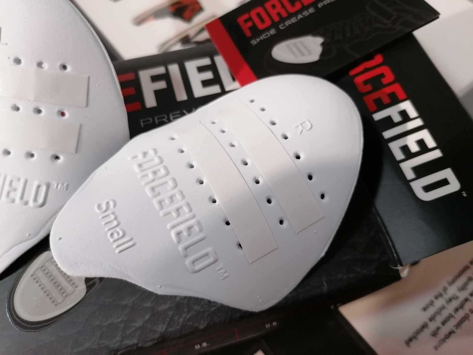 Forma antirrugas para sapatilhas - Force Field - tamanho S