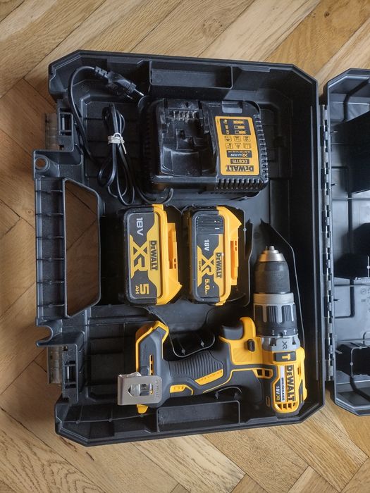 Wkrętarka wiertarka Dewalt DCD796 Super stan 70 Nm 2x 5ah udar