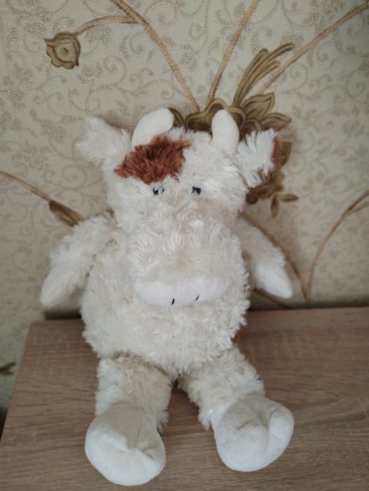 Мягкая игрушка, маленький бычок.
