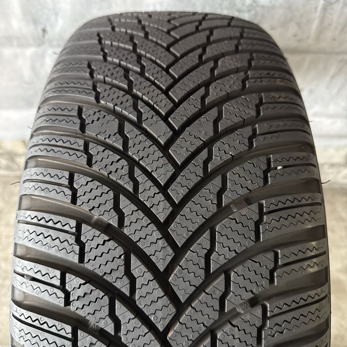 215/45/17 Firestone WinterHawk зимова шина 215 45 R17 резина