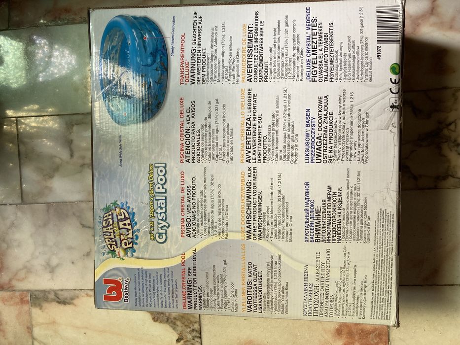 Piscina Crystal Pool