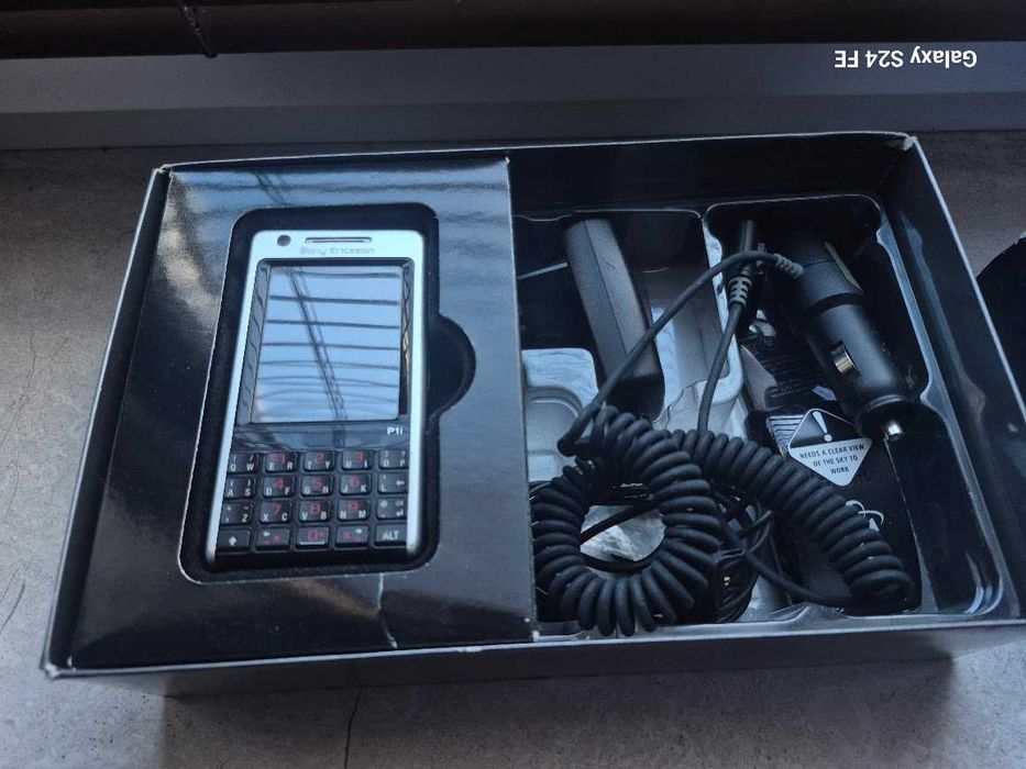 Telefon komórkowy Sony Ericsson P1i w pełni sprawny + oem akcesoria
