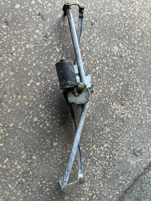 Моторчик заднего дворника passat b3 трапеция пассат б3