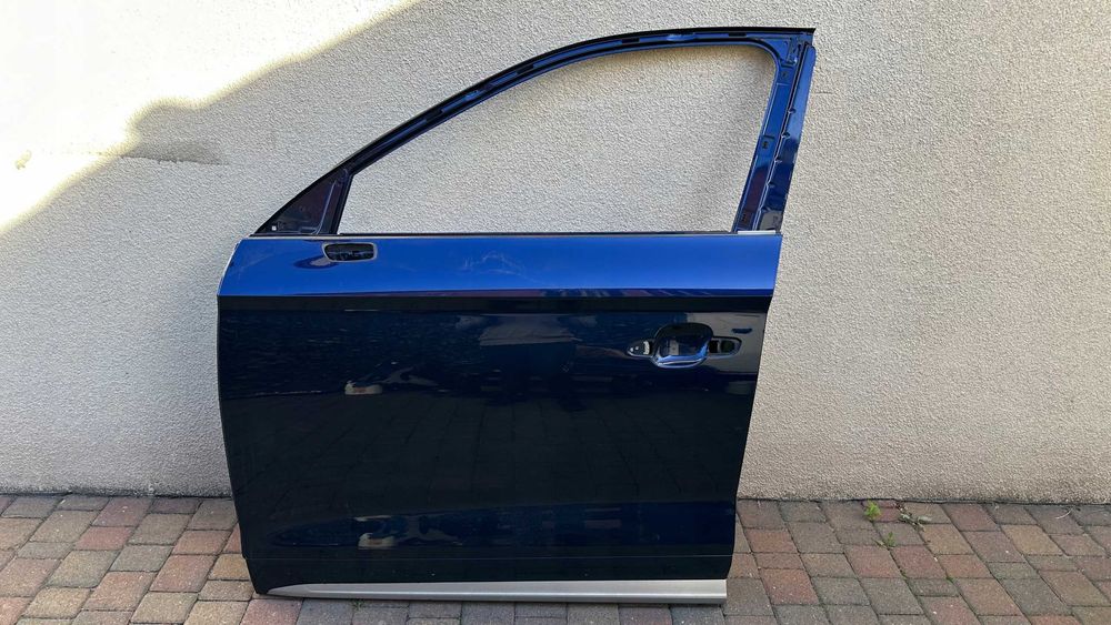 AUDI Q5 80A Двері передні задні