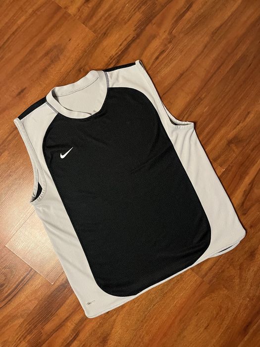 Майка Nike nikefit