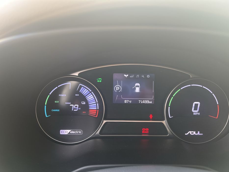 Kia Soul 2017 електромобіль