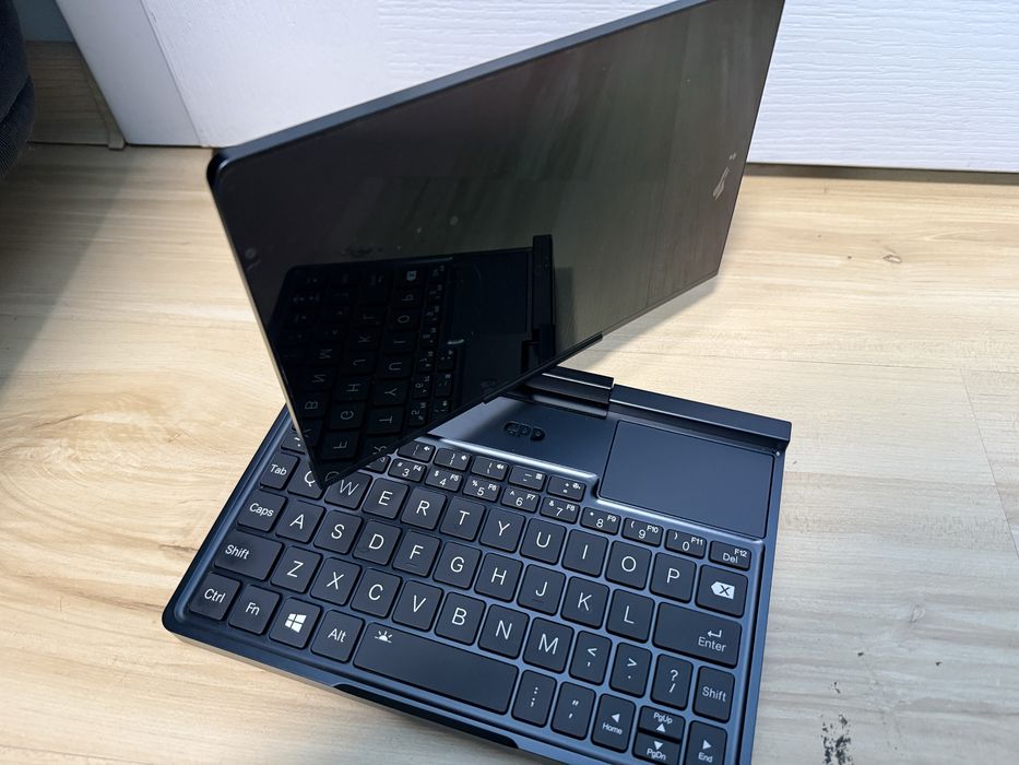 Rezerwacja GPD Pocket 4 | AMD Ryzen AI 9 HX 370 | 32GB RAM | 2TB SSD | Mini Laptop 2w1