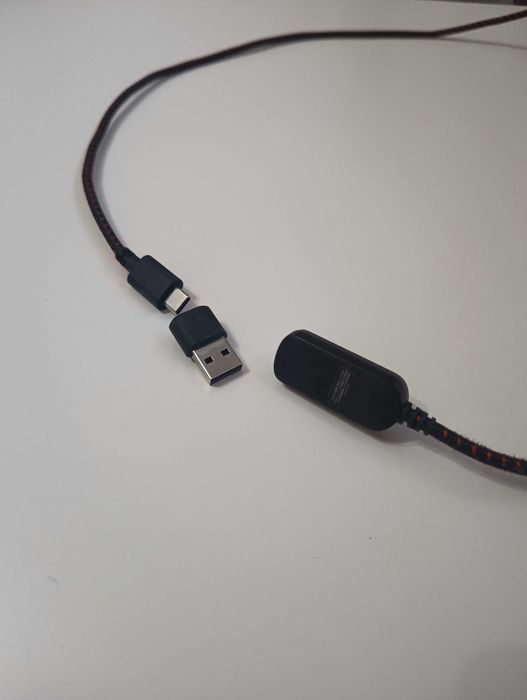 Słuchawki HyperX Cloud III czerwone (świetny stan jak nowe!)