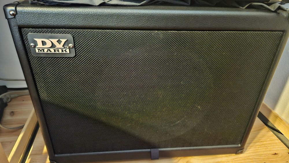 Amplificador Guitarra + Coluna. DV  Mark