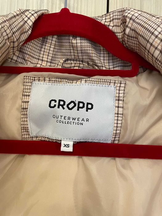 cropp dziewczęca/ damska kurtka z odpinanym kapturem. ciepla XS