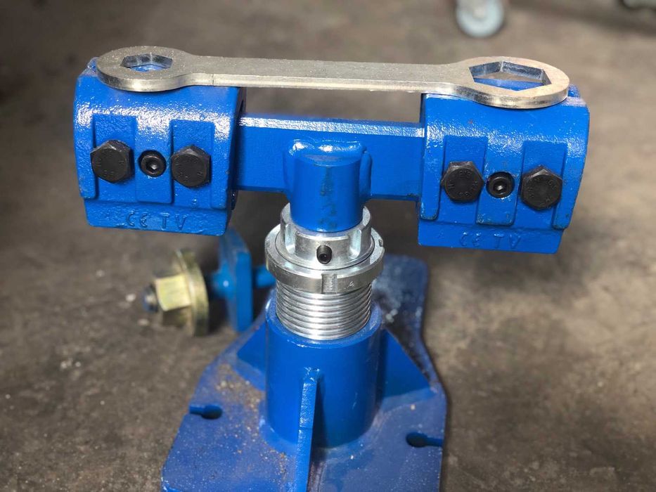 Стапель рихтовочный, стенд для для рихтовки кузова 6700$