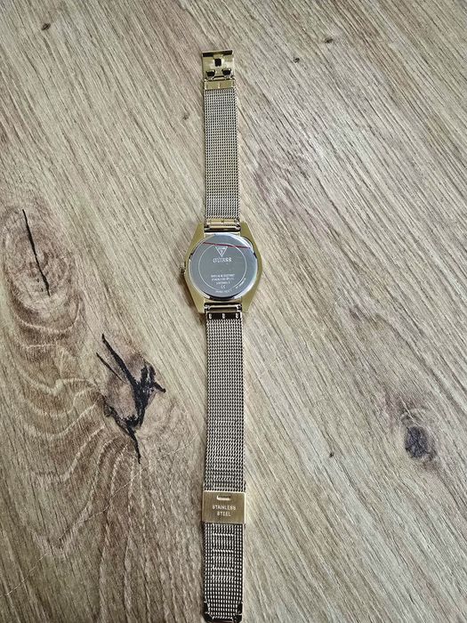 NOWY Zegarek damski piekny Guess  Calaverta  czaszka