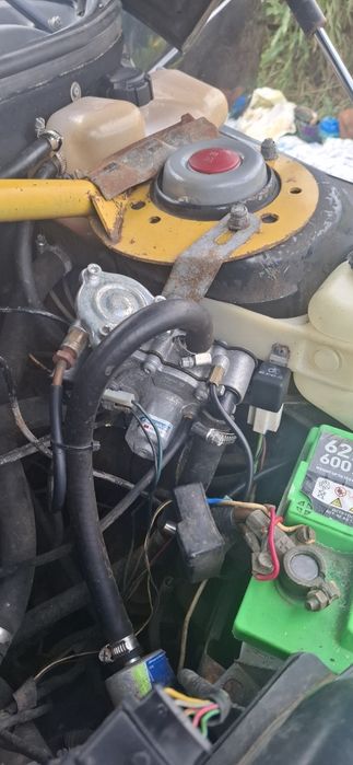 Продам Ваз 2110 инжектор 16 кл газ 4е