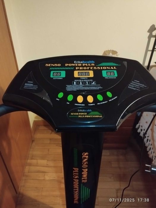 Plataforma vibratória Erika Health Sensor Power Plus Professional