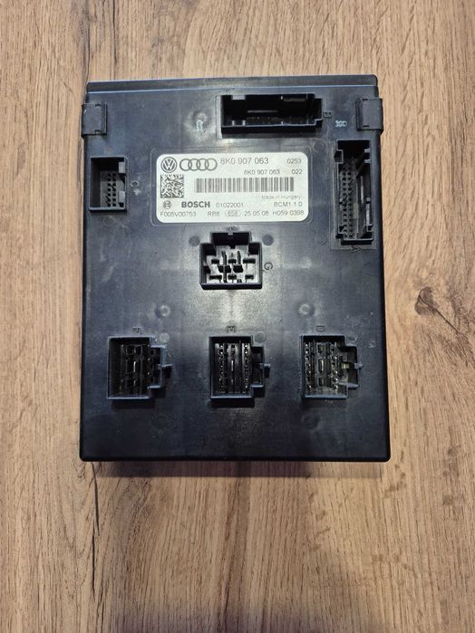 Moduł komfortu Audi A4 B8
