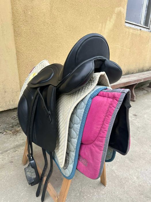 Siodło ujeżdżeniowe