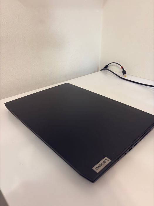 Laptop Lenovo Ideapad Gaming 3 15ACH6