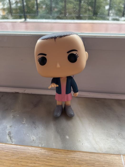 Eleven normal de stranger things, com 10,5 cm