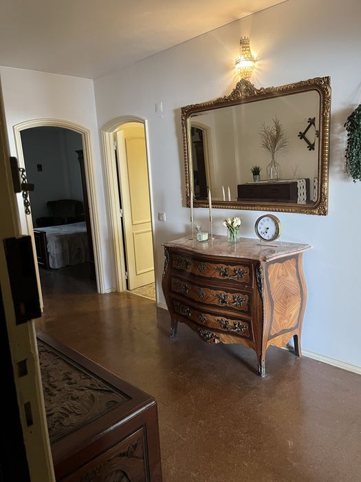 T2 Parede para arrendar com mobilia .