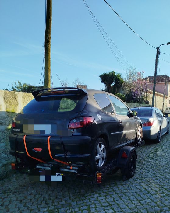 Atrelado/ Porta carros