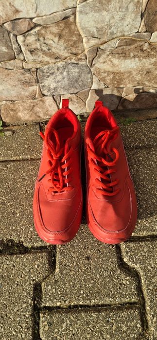 Tenis vermelhos N⁰39