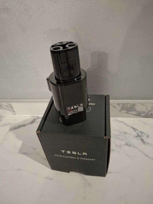 Оренда перехідника / адаптеру CCS2 для Tesla