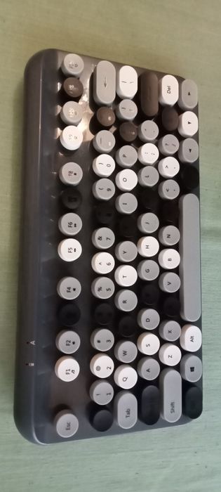 Беспроводная  клавиатура Typo writer wireless keyboard 1684863.