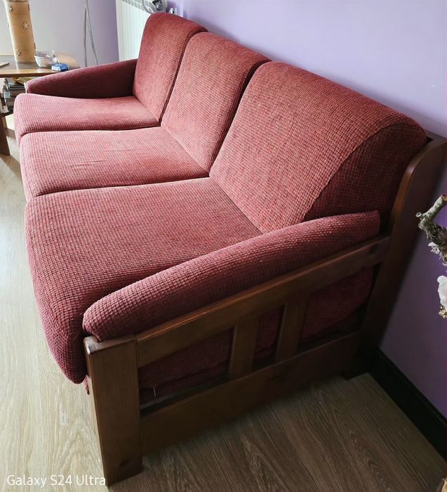 Conjunto de sofás: 1 de 3 lugares e 2 caldeirões usados