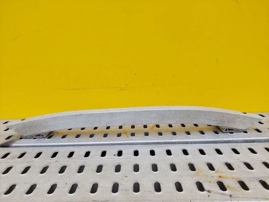 audi a3 8l belka pod zderzak tył