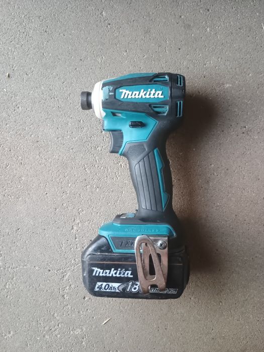 Zakretarka udarowa Makita DTD 172 + Aku 18 V oryginalne