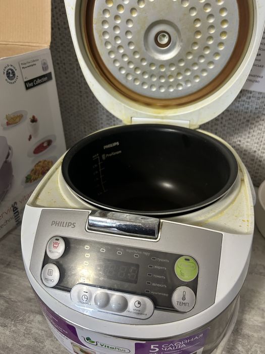 Мультиварка Philips .