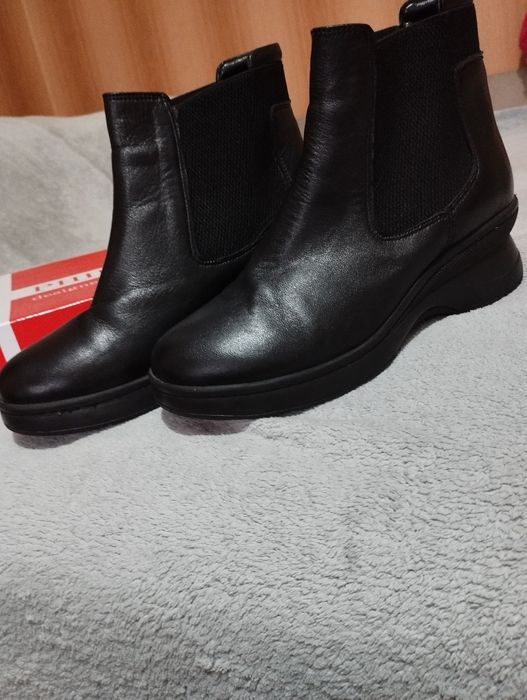 Демисезонные ботинки