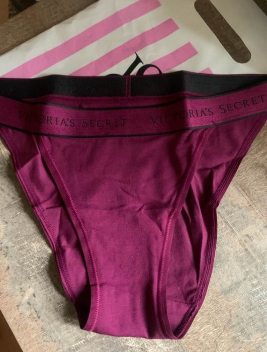 Жіночі трусики Victoria secret 50 розмір