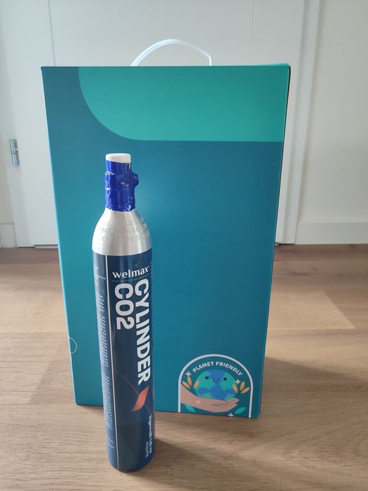 Nowy saturator MOWO AQUA z butlą