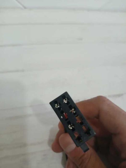 Cabo Rádio Carro ISO 8+4 Pinos Car Conector