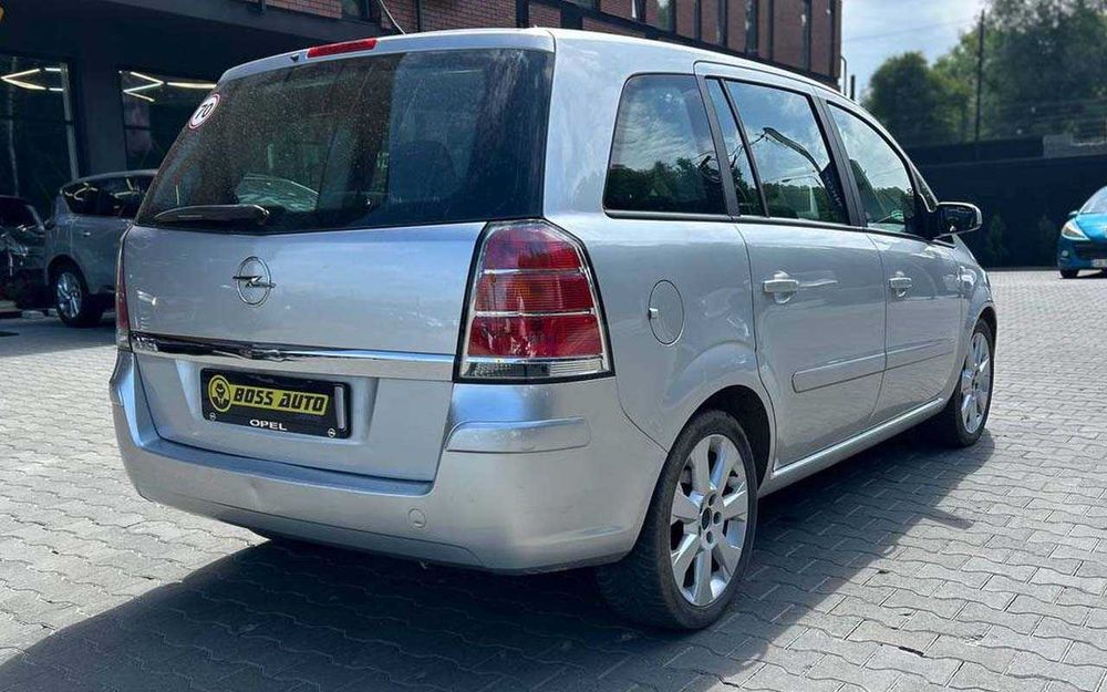Opel Zafira 2005