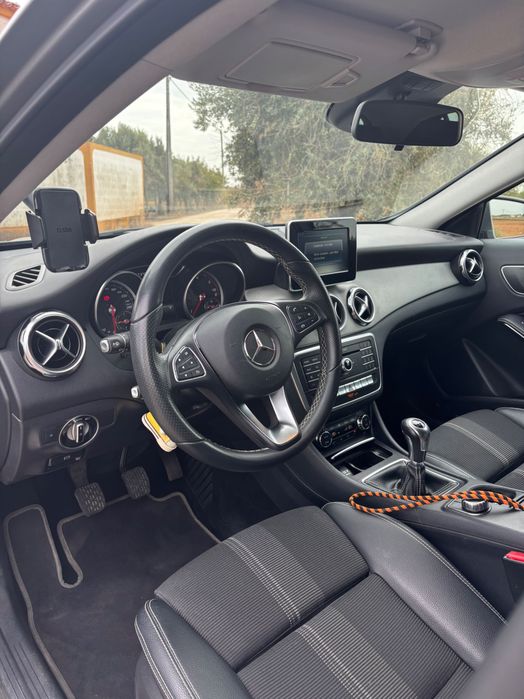 Mercedes GLA 180D — photo 5