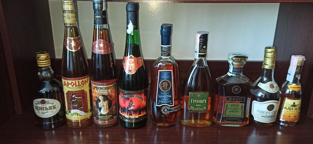 Продам колекционние бутики.