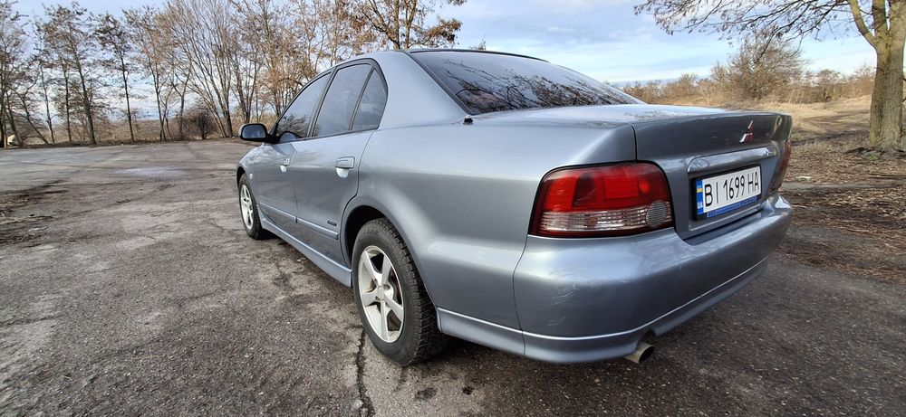 Mitsubishi Galant 8 – стильна “Акула”, яка не старіє газ/бензин 2.0