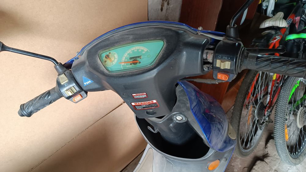 Скутер Spark YB 50 QT