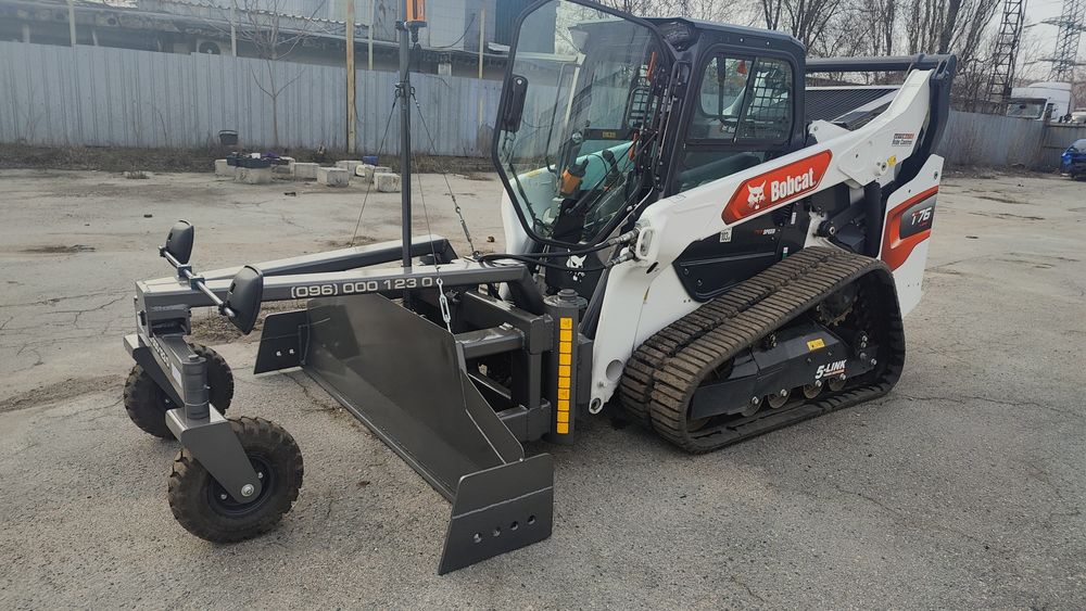 Грейдерный отвал ,планировщик, фрезу CONETEKS 2.13  для мини-погрузчик