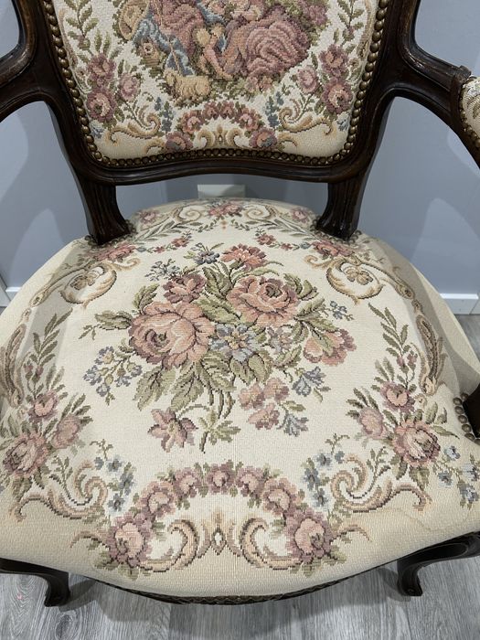 Fotel krzesło ludwikowskie