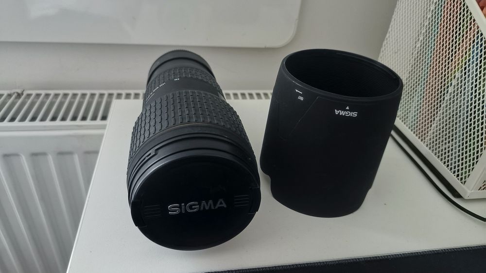 Sigma 100–300 mm f/4 APO EX DG HSM – Nikon F mount