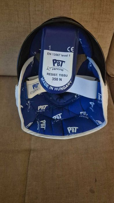 Sprzedam maskę do szermierki PBT 350N – stan jak nowy