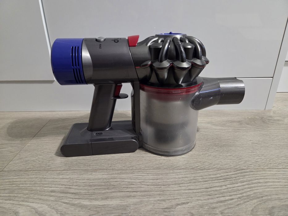 Odkurzacz Dyson V8 sprawny