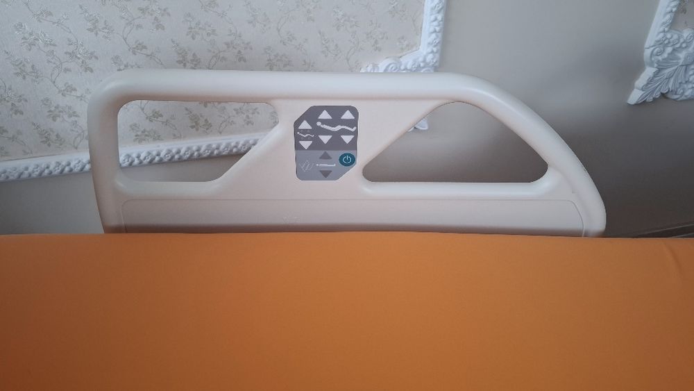 Łóżko rehabilitacyjne elektryczne
