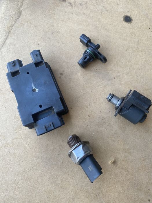 Б/У Блок керування паливним насосом  Renault Master III