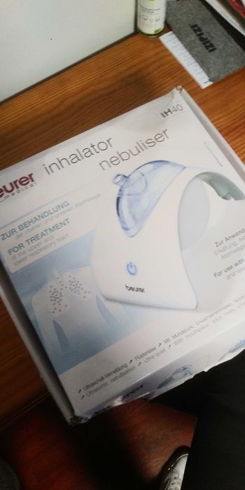 Inalador é um nebulizador de ultrassons.