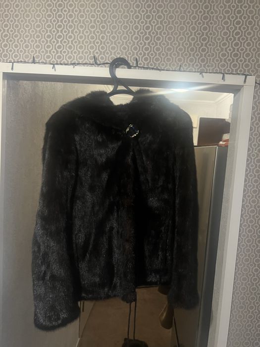 Продам норковую шубу б/у