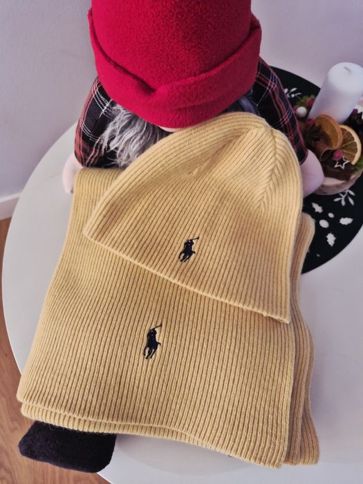 Czapka i szalik jasny żółty